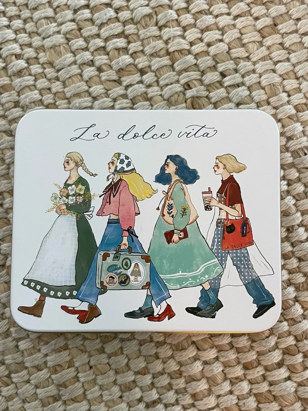 La dolce vita Decorative Washi Tape and Tin Set - Multicolor